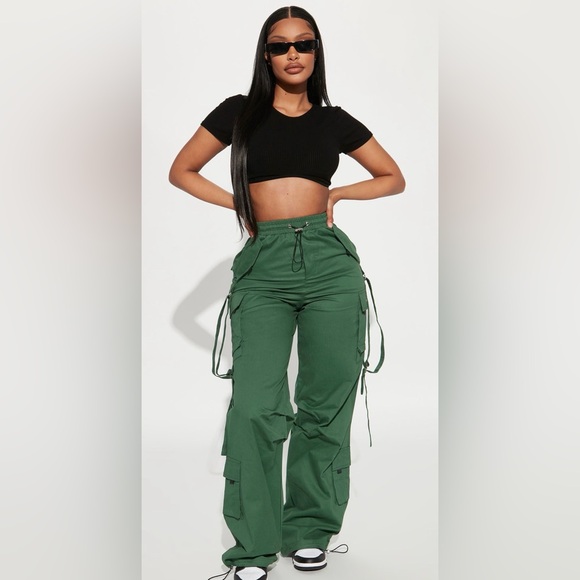 Fashion Nova Military Green Cargo Pants - Picture 2 of 5